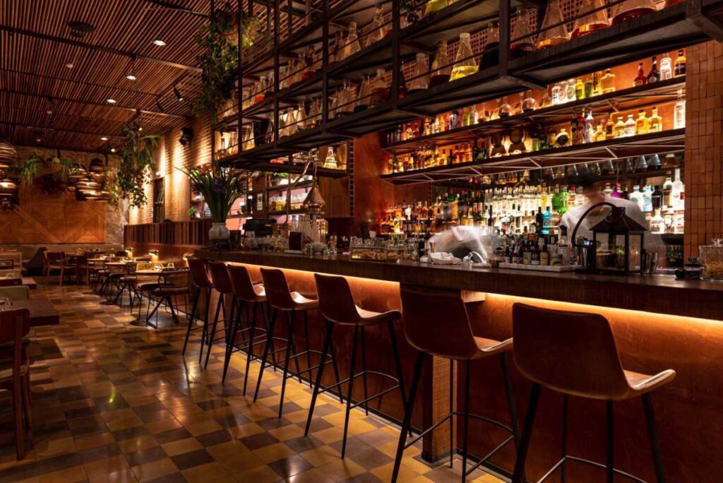 Cuatro experiencias gastronómicas imperdibles en lima Mayta lima