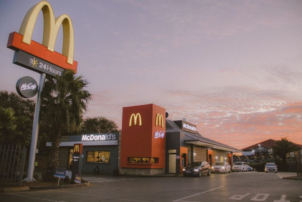 Estos son los países con las big mac más caras del mundo, ¿dónde se ubica colombia? Mcdonald's