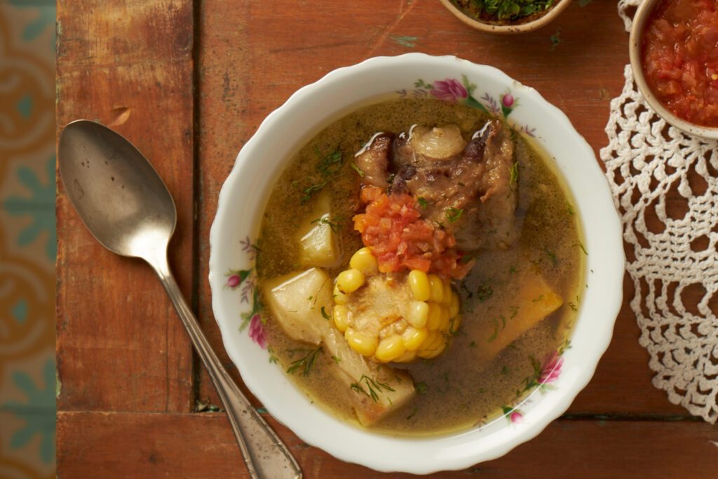 Cuatro recetas de sopas colombianas por ana belén charry que le calentarán el alma Cuatro recetas de sopas colombianas por ana belén charry que le calentarán el alma