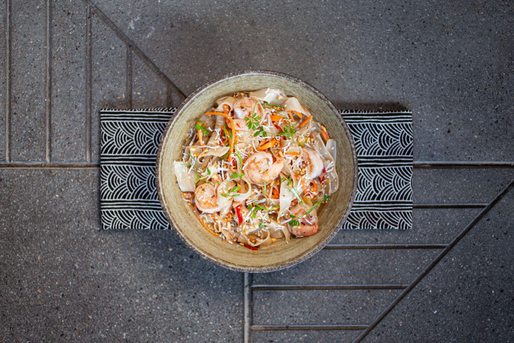 pad thai de camarones