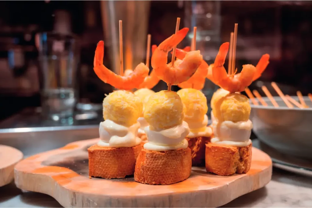 Mujeres viajeras: cuatro lugares para recorrer el mundo con libertad y confianza