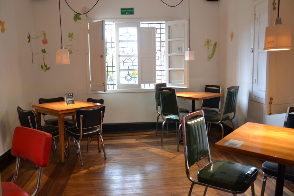 Restaurante mini-mal: el sabor de colombia en un solo lugar