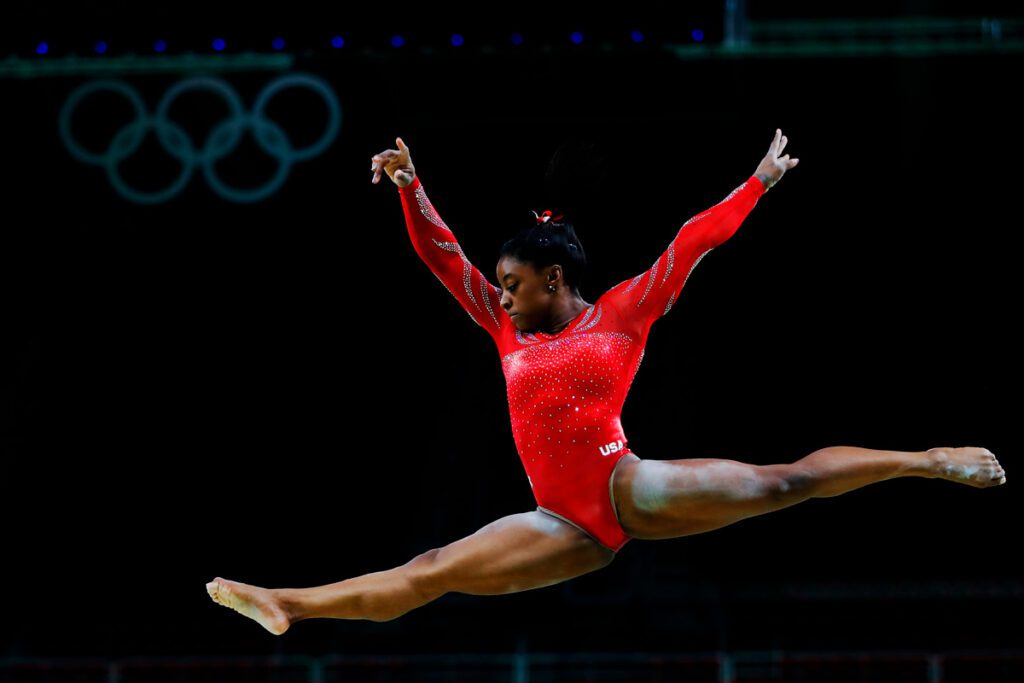 La poderosa simone biles, la gimnasta que se retiró de los olímpicos para cuidar su salud mental Simone biles