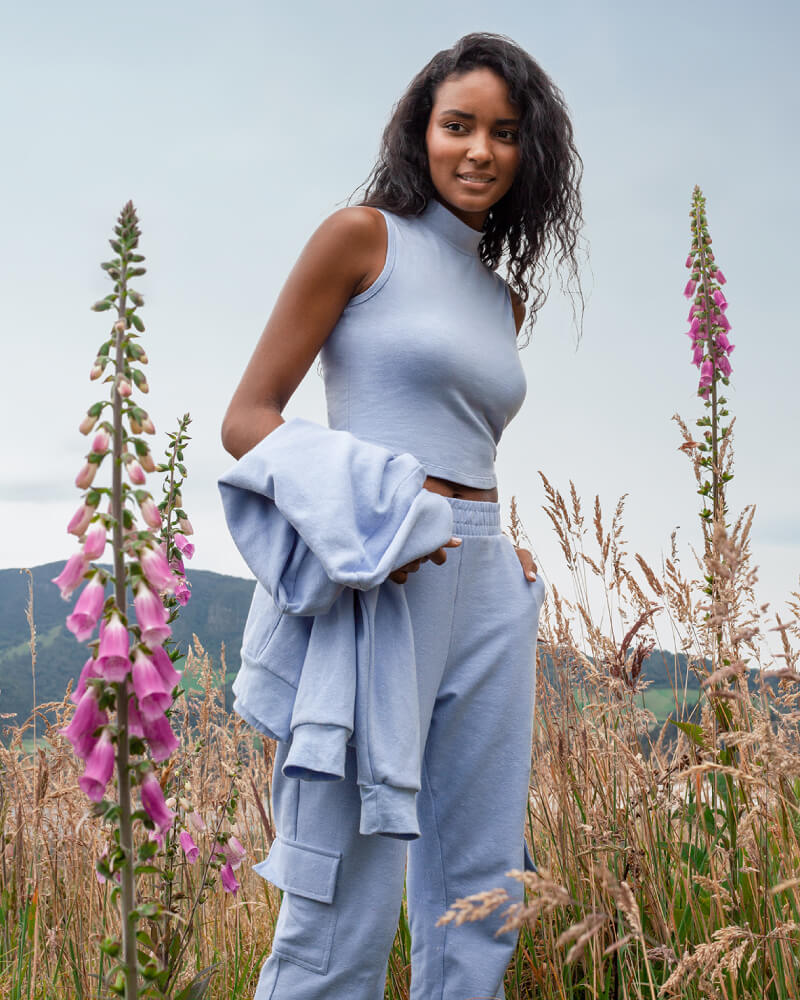 Ropa hecha con cáñamo