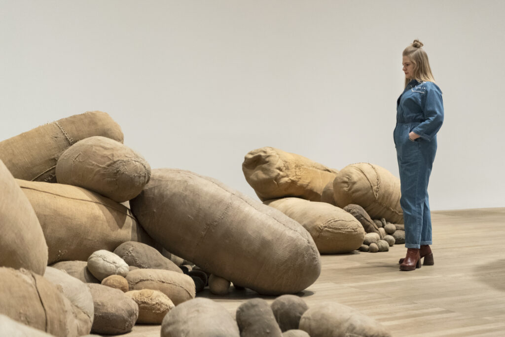 Magdalena abakanowicz