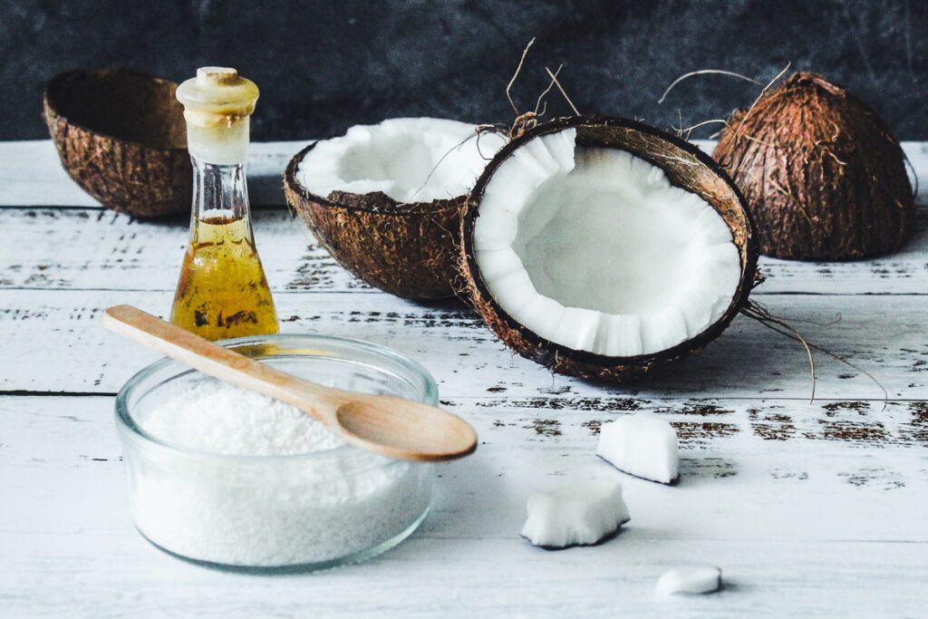 20 usos del aceite de coco en la piel y la cocina Aceite de coco, facebook