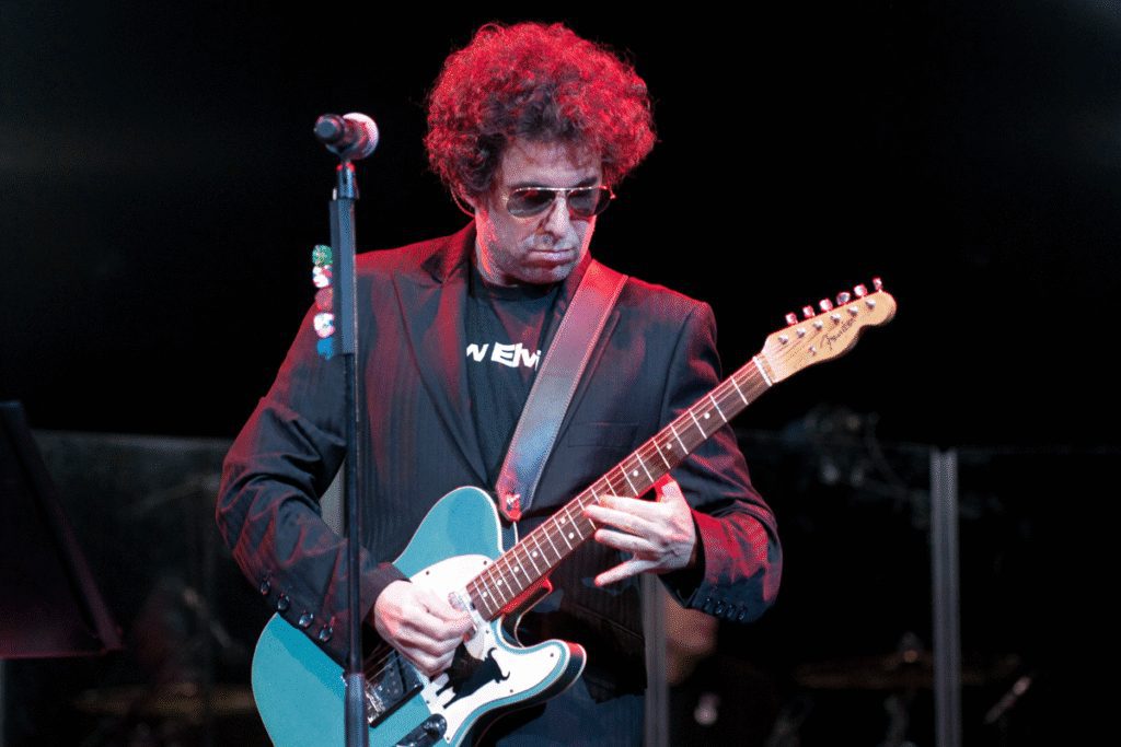 "el rock es efervescente, siempre tiene gas", andrés calamaro Andrés calamaro