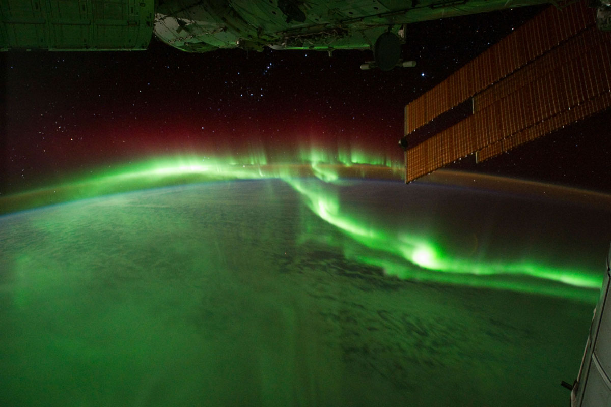 Aurora boreal en el espacio