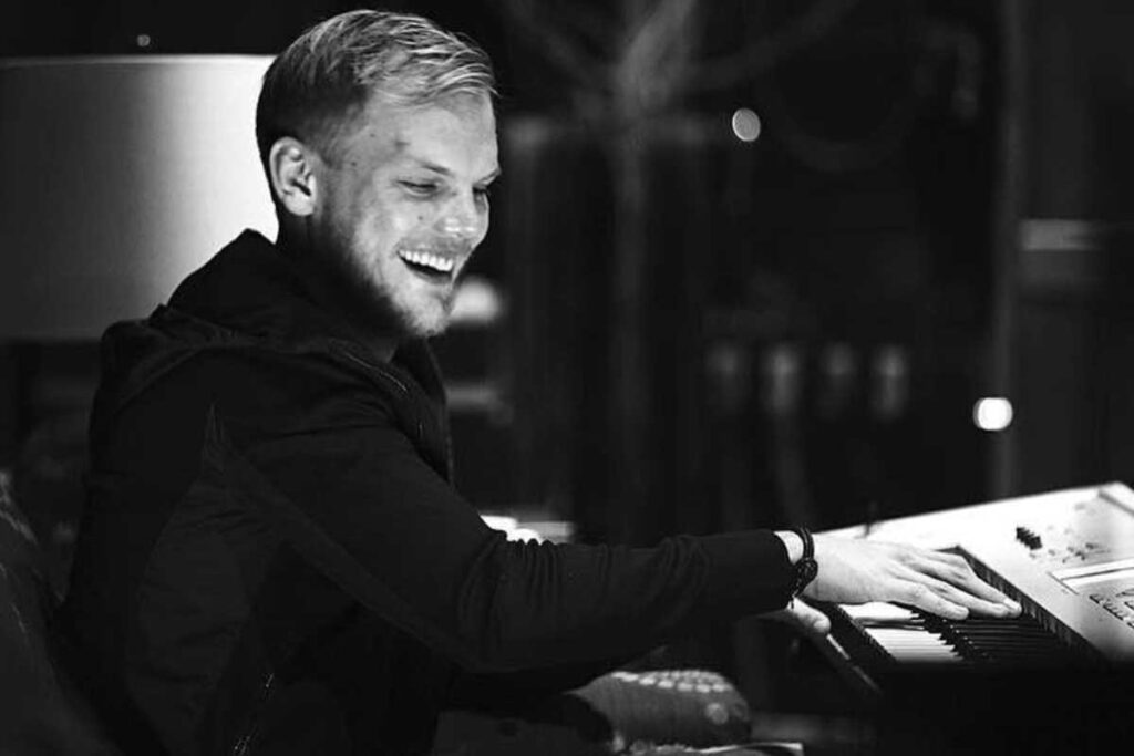 Las mejores canciones de avicii Avicii