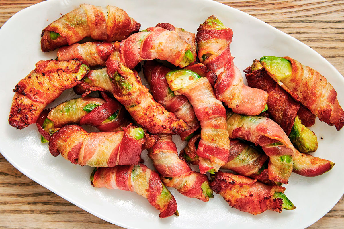15 recetas fáciles para preparar con airfryer Aguacate con tocineta, recetas con airfryer