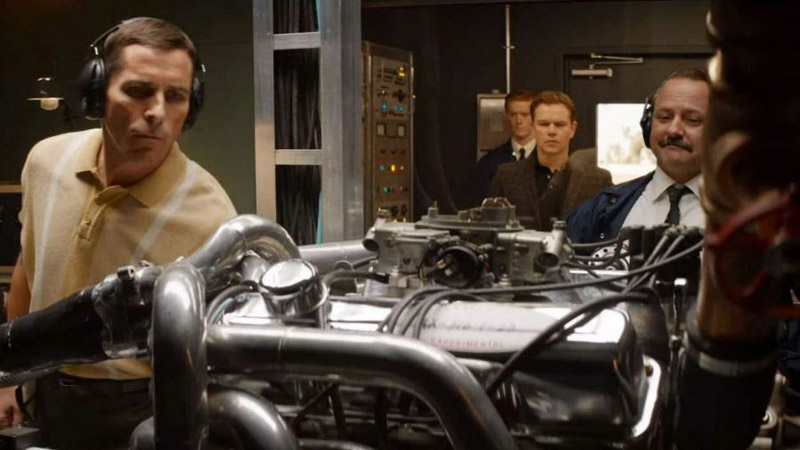 "los pilotos de estos autos estaban sentados en bombas": matt damon