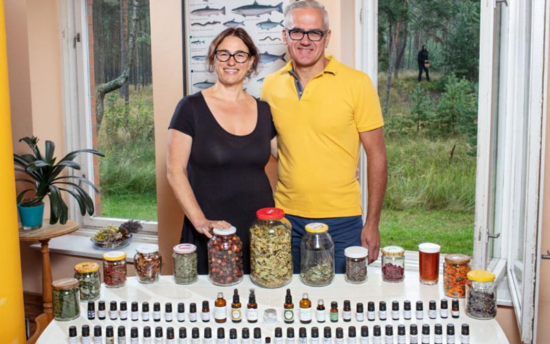 Happy pills: “la felicidad está en comprar medicamentos que no necesitamos” Happy pills: “la felicidad está en comprar medicamentos que no necesitamos”