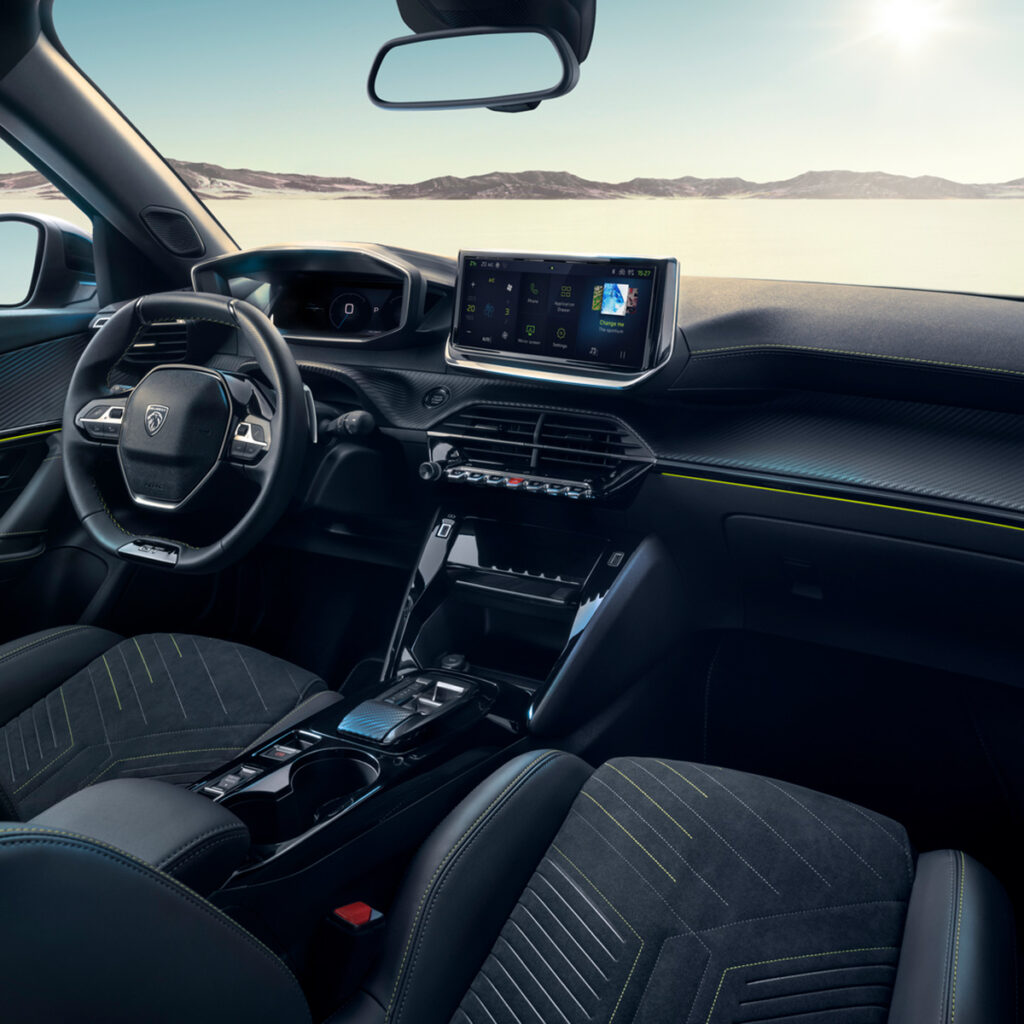 Peugeot 2008 Hybrid
