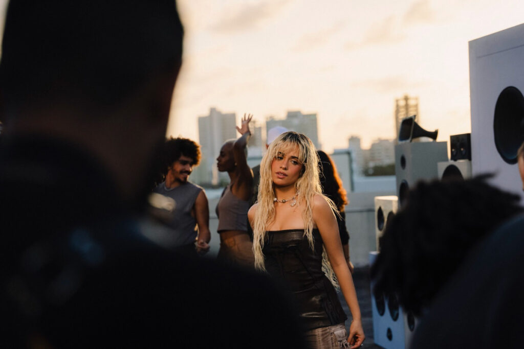 El contragolpe del ron con camila cabello