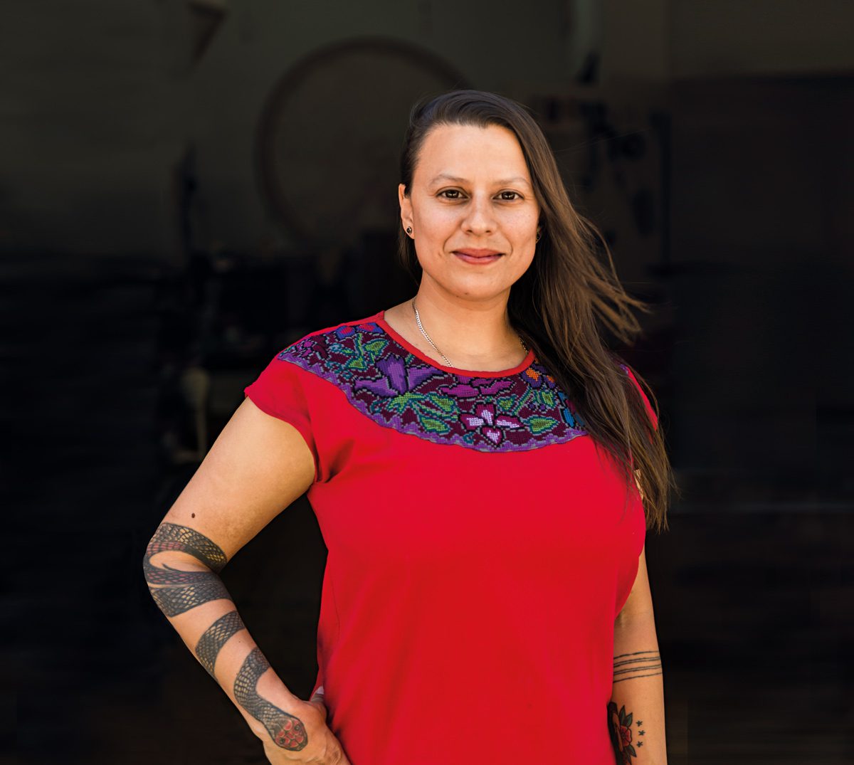 Carolina caycedo: las atarrayas en las que cabe el universo Carolina caycedo