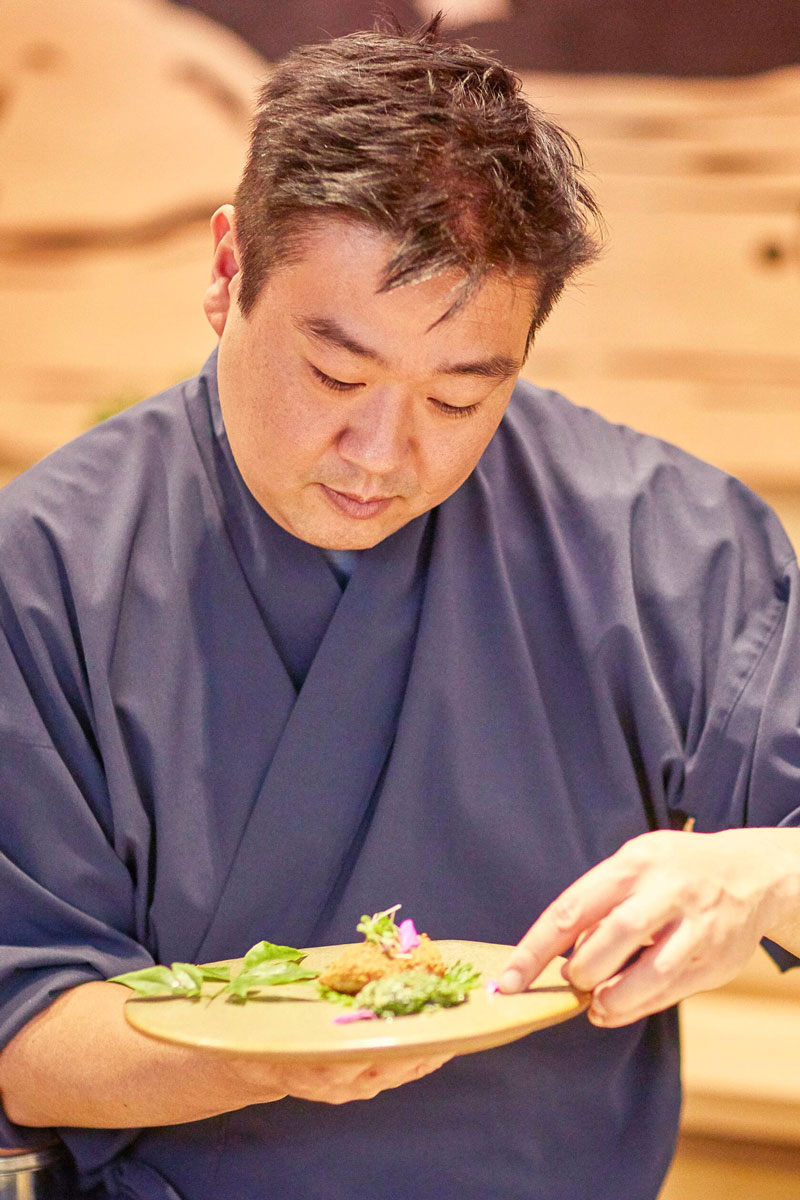 Citas, clases de yoga, coctelería y otros planes virtuales con Airbnb Edson Yamashita, planes airbnb