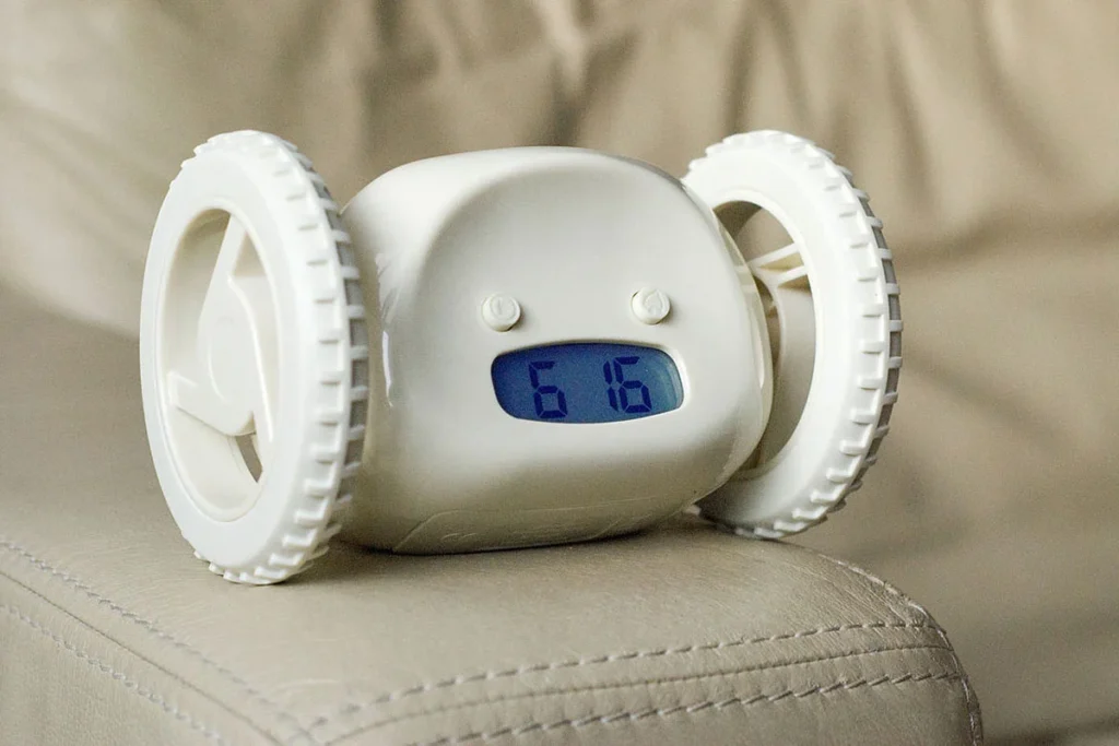 Cuatro gadgets infaltables para los que les cuesta levantarse de la cama Alarma