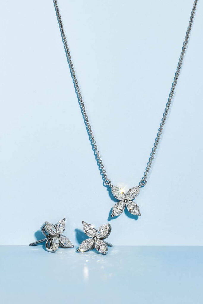 Collar, alta joyería