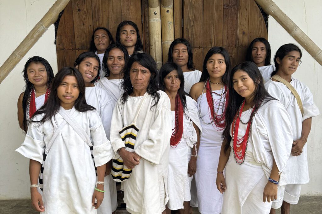 Teatro cenit: un puente para conectar con la cultura kogui