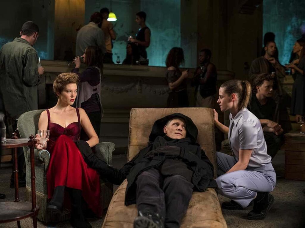 «crimes of the future»: la nueva película de david cronenberg que exhibe la rebelión del cuerpo Crimes of the future