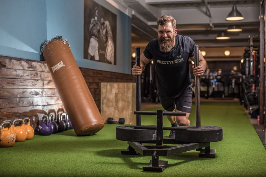 Crossfit, una nueva forma de entrenamiento físico Crossfit, una nueva forma de entrenamiento físico