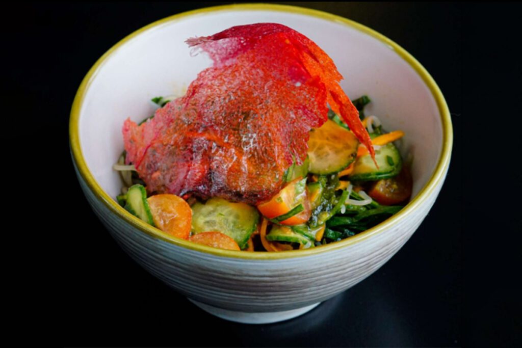 Donburi: el sabor diario de japón servido en un cuenco en bogotá Donburi