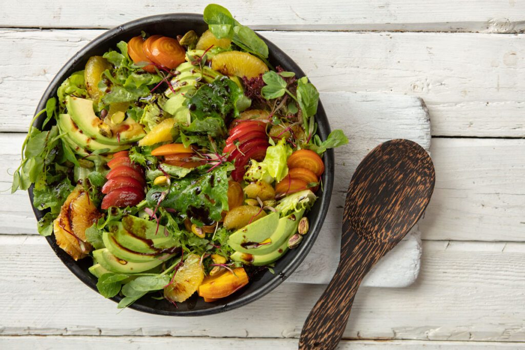 Receta de ensalada con aguacate, naranja y remolacha Receta de ensaladas