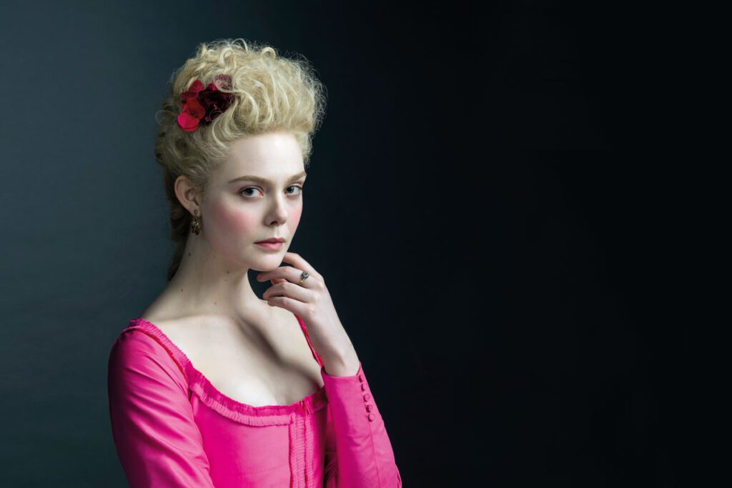 Elle fanning es catalina la grande en the great, entrevista exclusiva Fanning