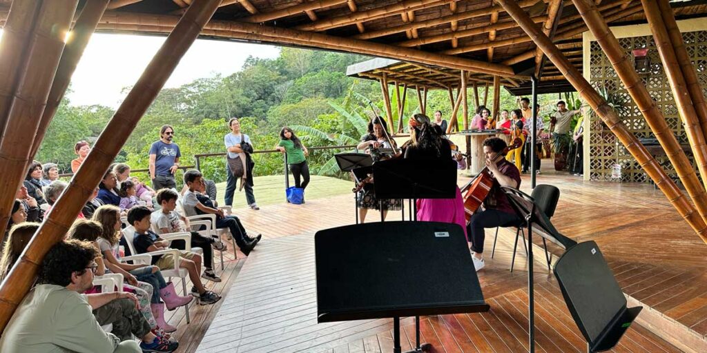 Filarmónica joven de colombia, festival ilumina