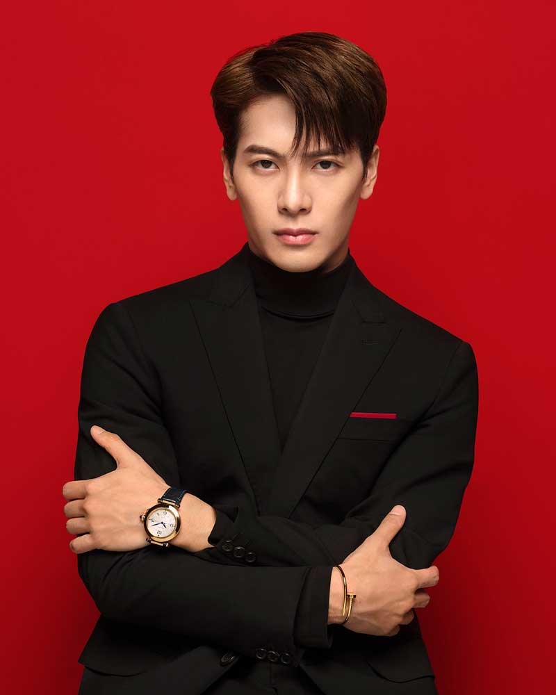 Love is All, Cartier, k-pop, Jackson Wang