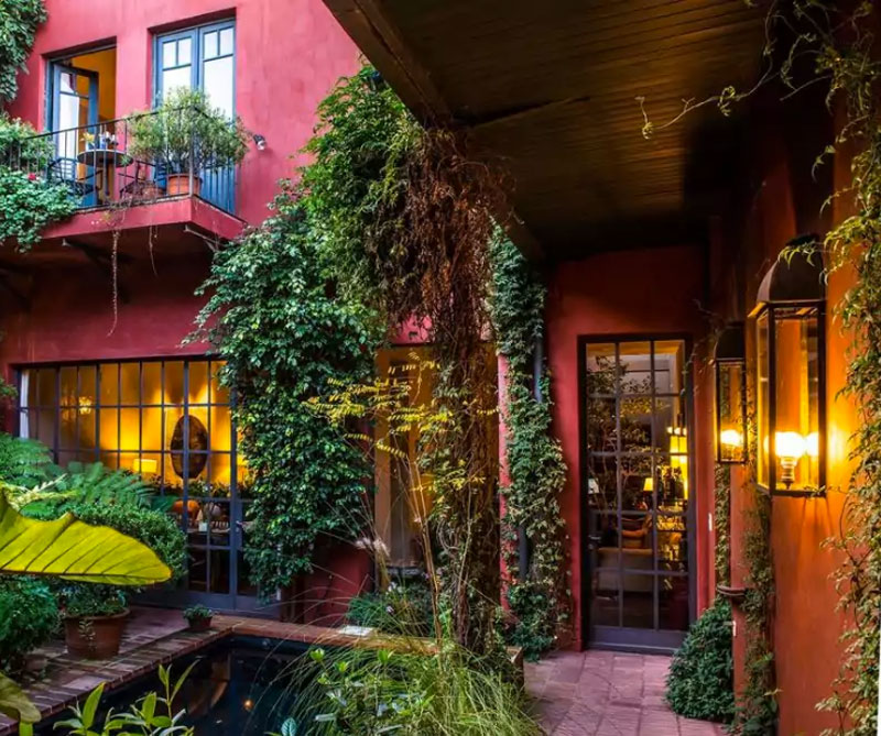 ¿sabía que francis ford coppola es hotelero?