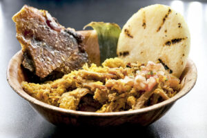 Empanadas de colores en parís y dos emprendimientos colombianos en el mundo