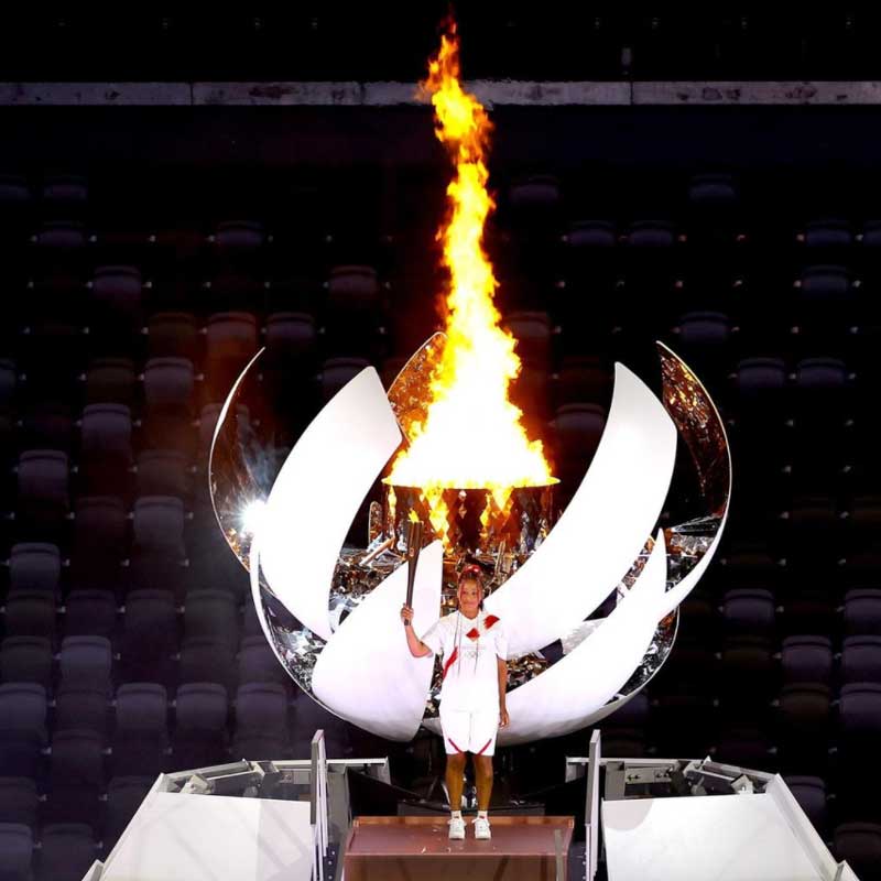 Llama olímpica hecha de hidrógeno.