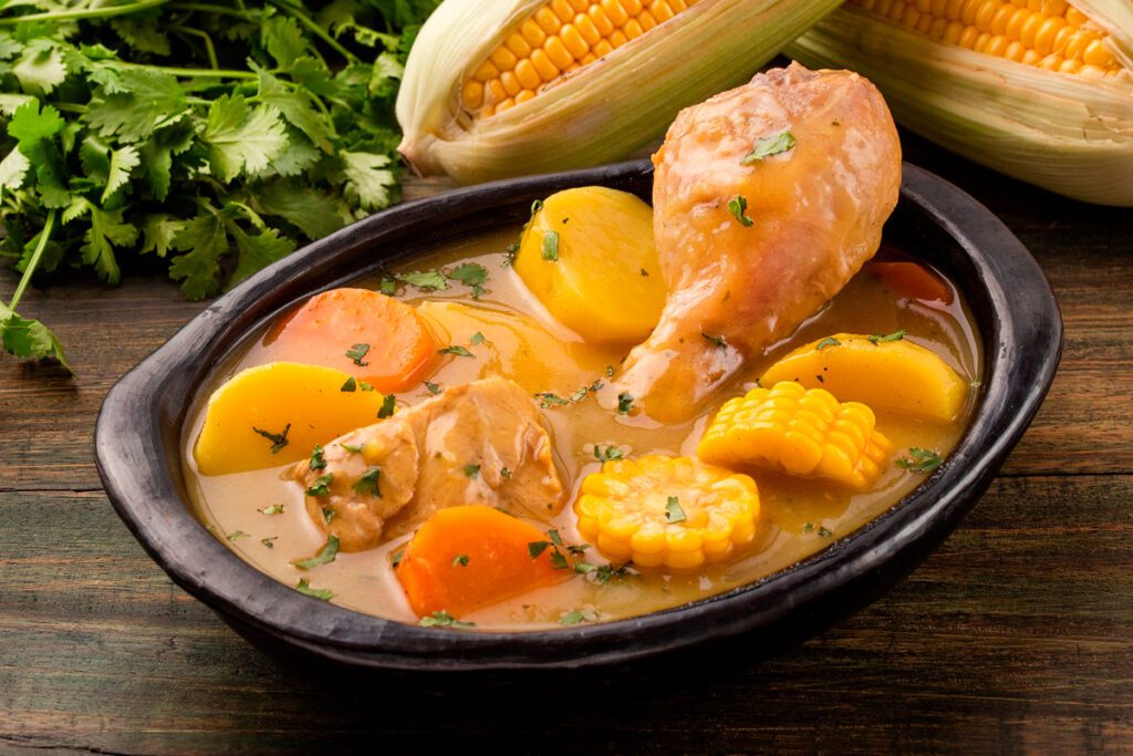 El sancocho colombiano, entre las 10 mejores sopas de pollo del mundo Sanchoco