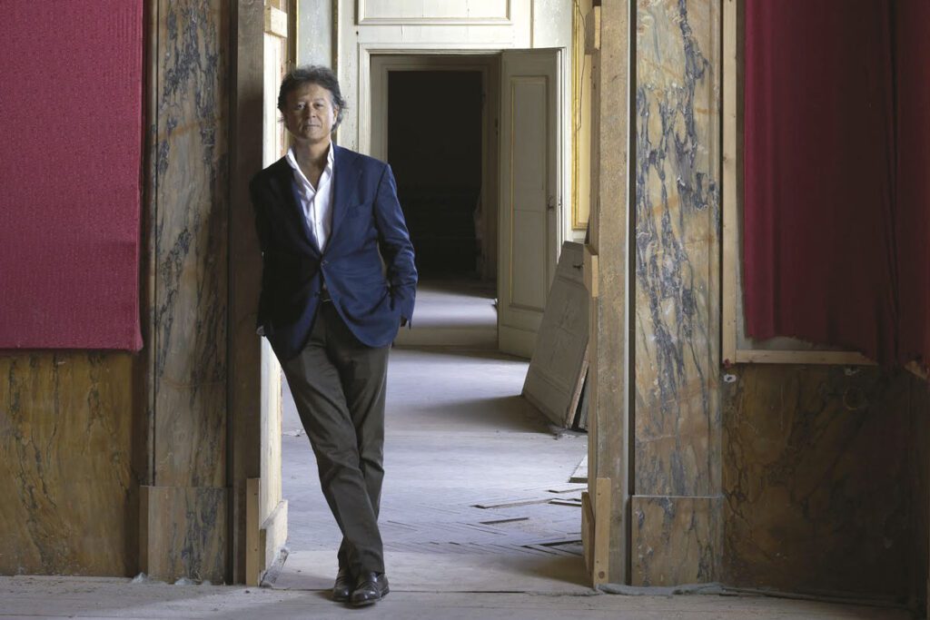 Así es la casa de massimo listri, el fotógrafo del vaticano Así es la casa de massimo listri, el fotógrafo del vaticano