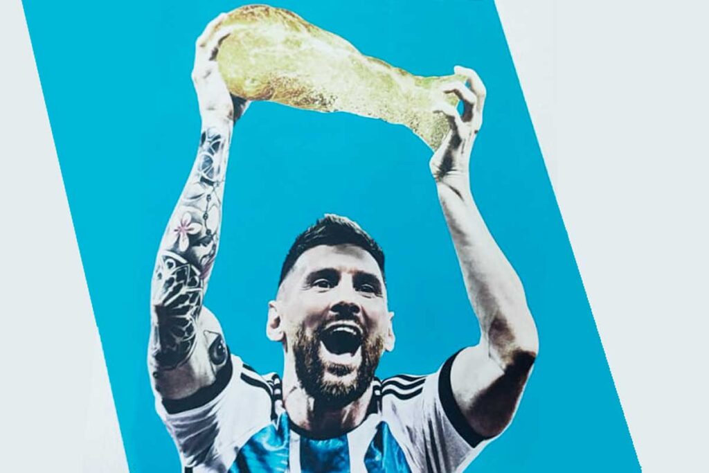¿sabía que lionel messi levantó una copa del mundo falsa? Falsa copa del mundo, messi, lionel