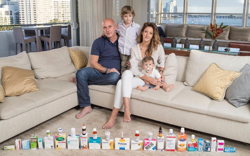 Happy pills: “la felicidad está en comprar medicamentos que no necesitamos” Happy pills: “la felicidad está en comprar medicamentos que no necesitamos”