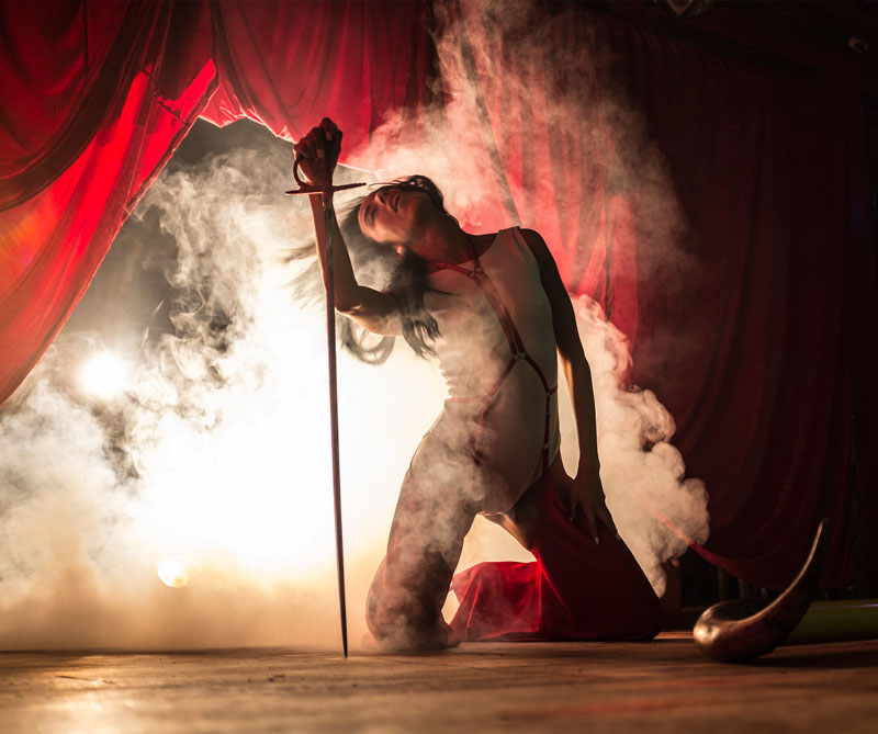 If you don’t love i’ll cut your face: el homenaje a las hermanitas calle nominado en berlín