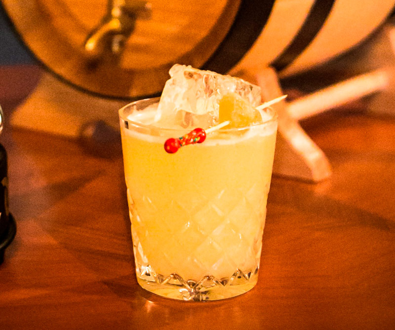 4 cocteles con whisky para preparar en su casa