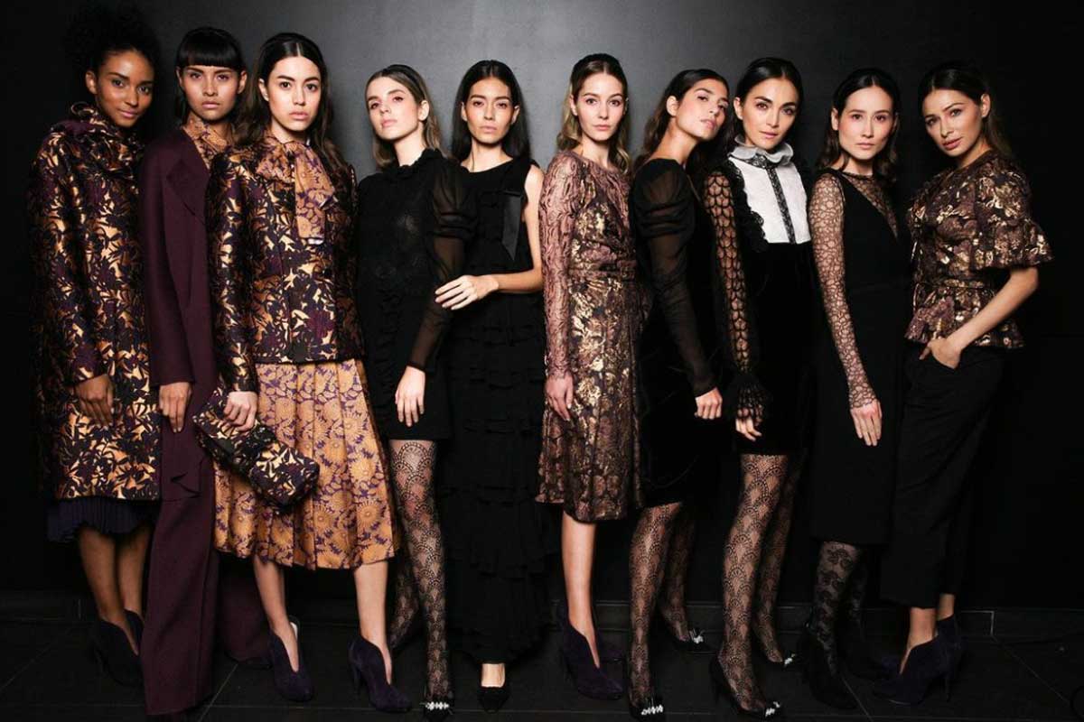 El arte en la moda, Facebook