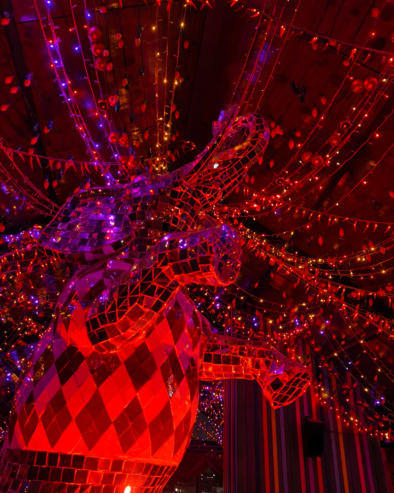 Redescubrir bogotá de noche: luces, alturas y retratos con una nueva mirada tecnológica