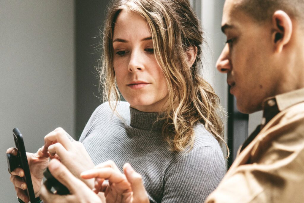 ¿cómo saber si alguien usa sus claves de redes sociales o correo electrónico? ¿cómo saber si alguien usa sus claves de redes sociales o correo electrónico?