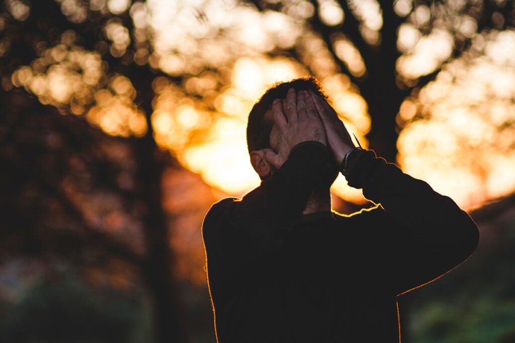 hombre viudo, Facebook