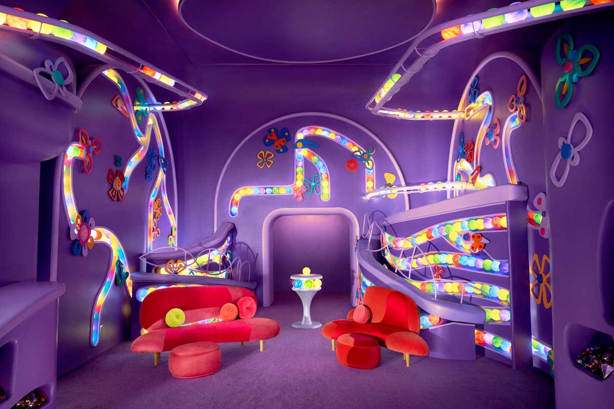 Cuartel General, Intensa Menta 2,