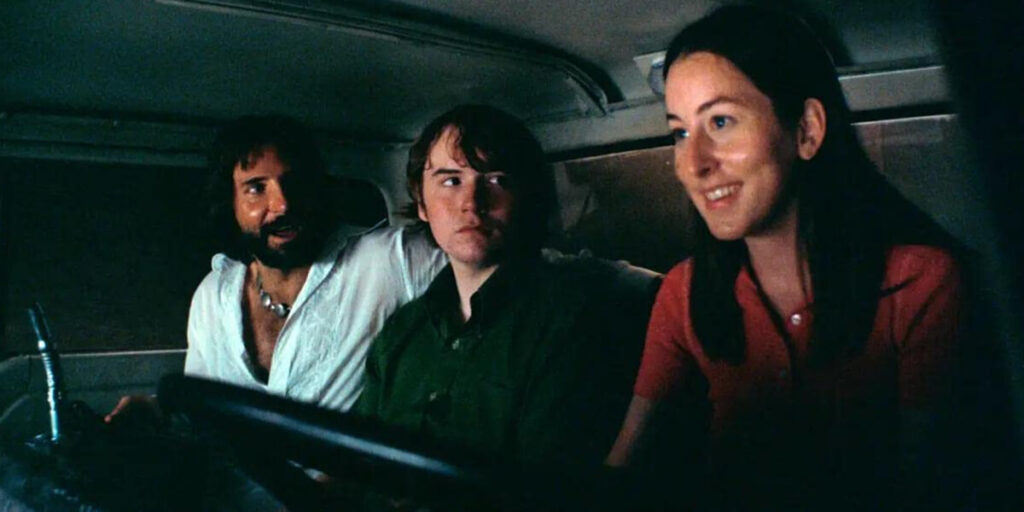 Licorice pizza: la joya cinematográfica de paul thomas anderson Bradley cooper, cooper hoffman, alana haim en licorice pizza.