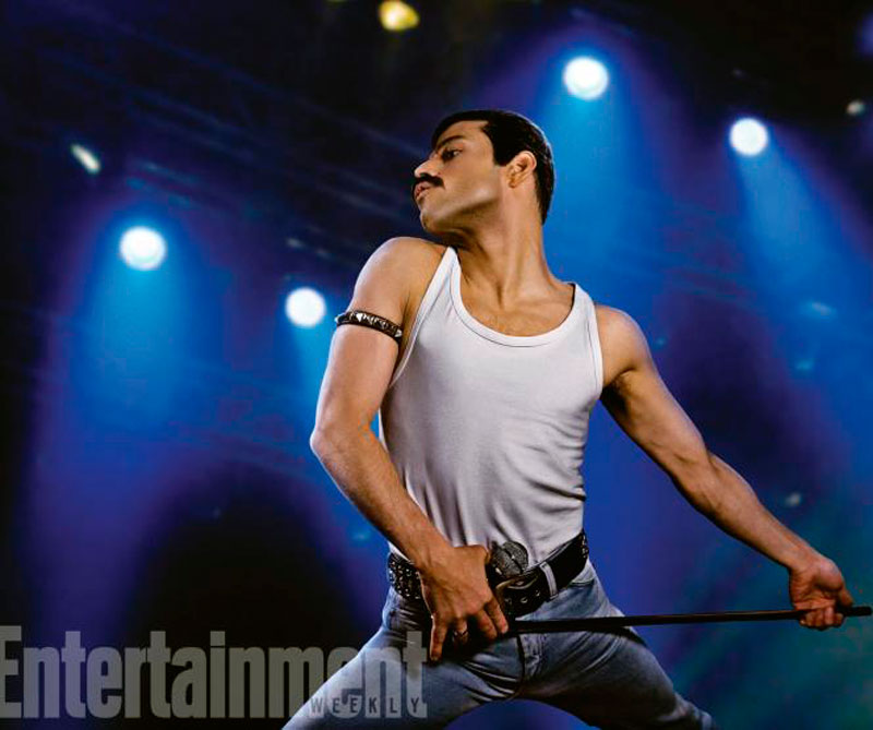 Vea a rami malek en la piel de freddie mercury