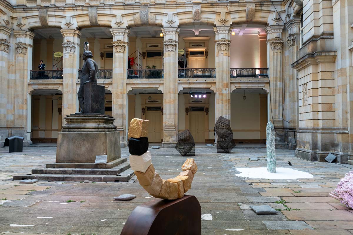 Fin de Semana, inauguración