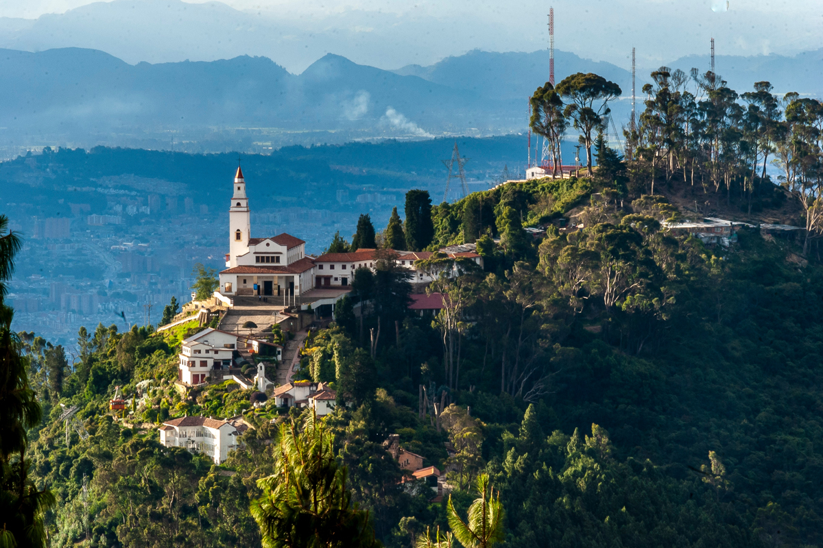 Semana Santa, Bogotá, Iglesias