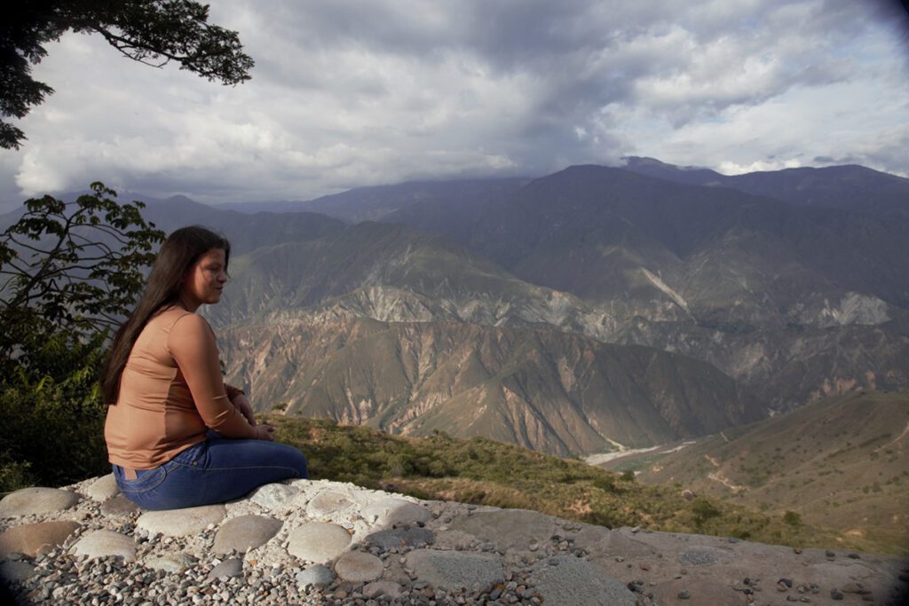Buscando a martha: cuando el falso documental revela una verdad muy colombiana Buscando a martha