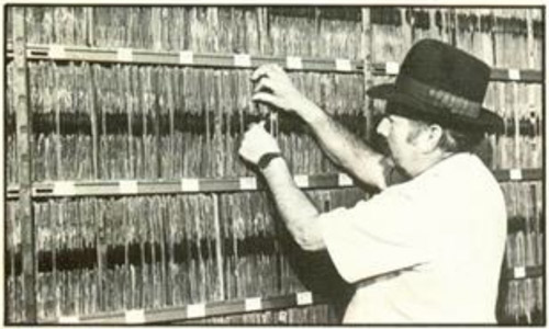 Toño cuellar, coleccionista